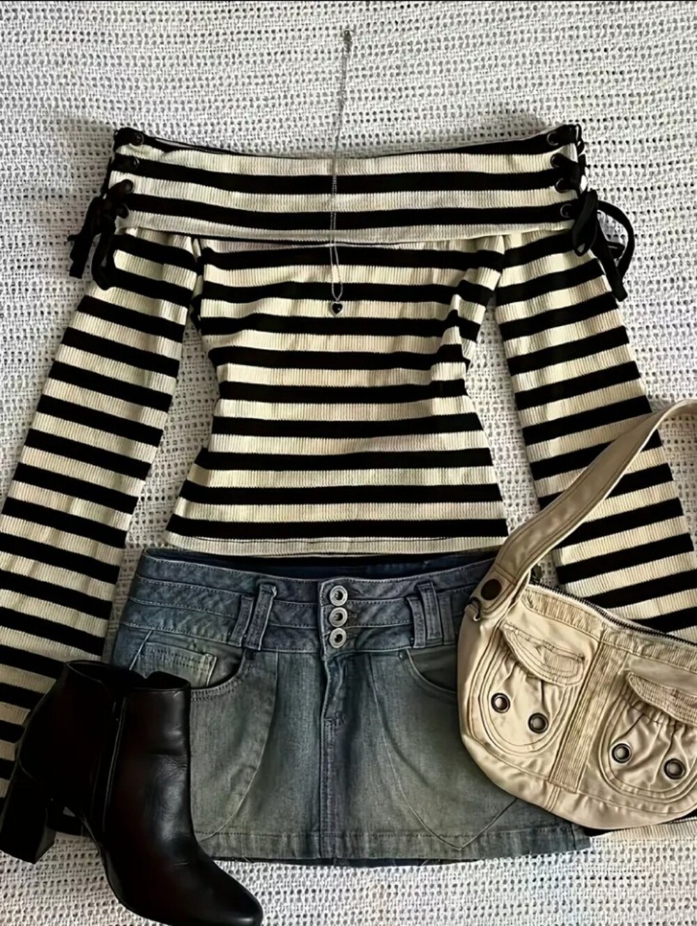 Y2K Off-Shoulder Striped Top | Versatile All-Season Style With Elegant Stripe